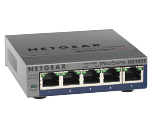 NETGEAR 5-Port ProSAFE Gigabit PoE Plus Géré L2 Gigabit Ethernet (10/100/1000) Connexion Ethernet, supportant l'alimentation via ce port (PoE) Gris
